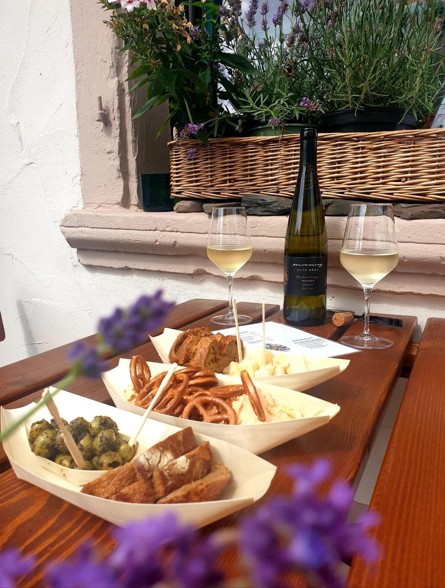 Zur Alten Rebe Ferienhaus Und Weingut Konz Exteriér fotografie