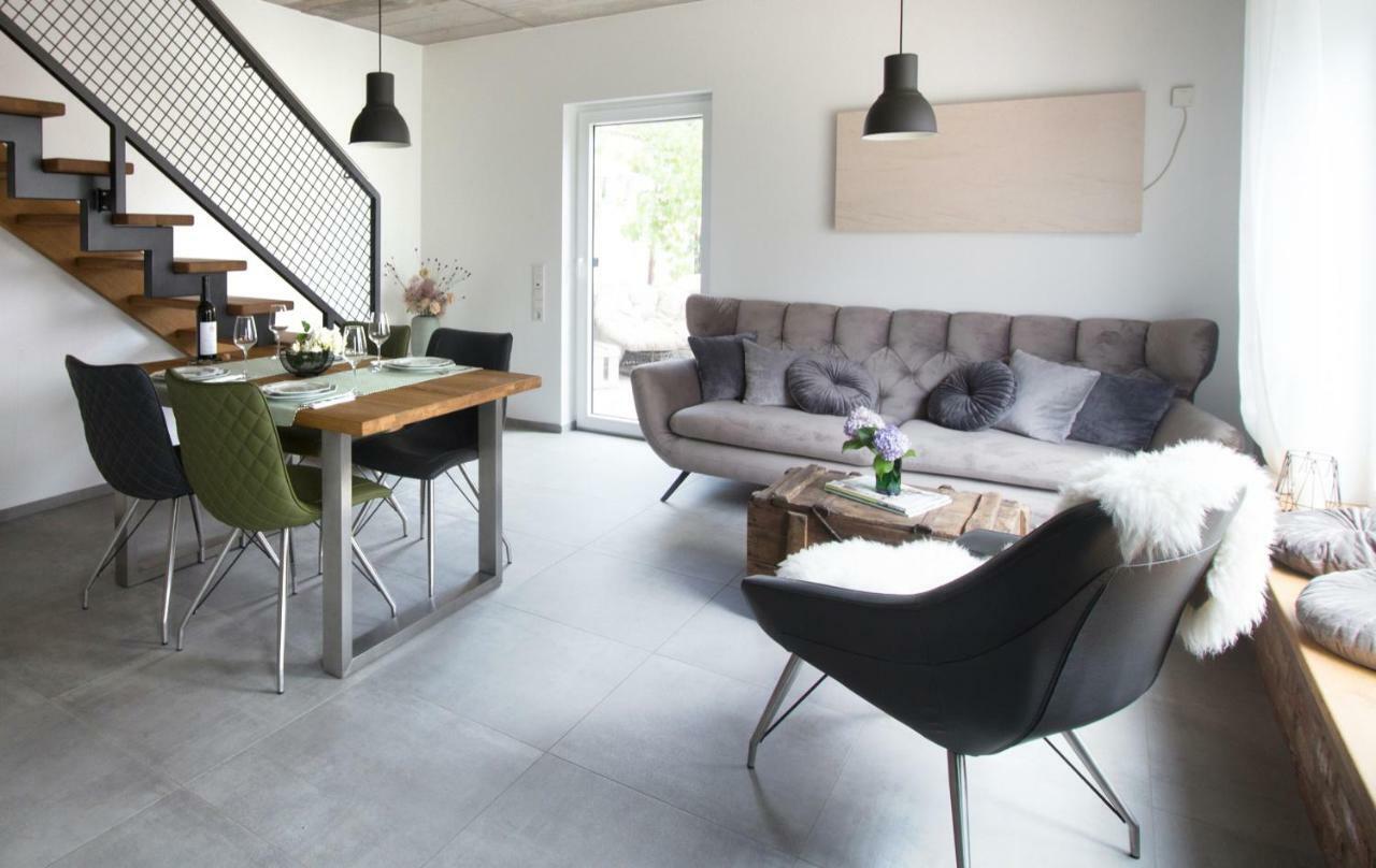 Zur Alten Rebe Ferienhaus Und Weingut Konz Exteriér fotografie